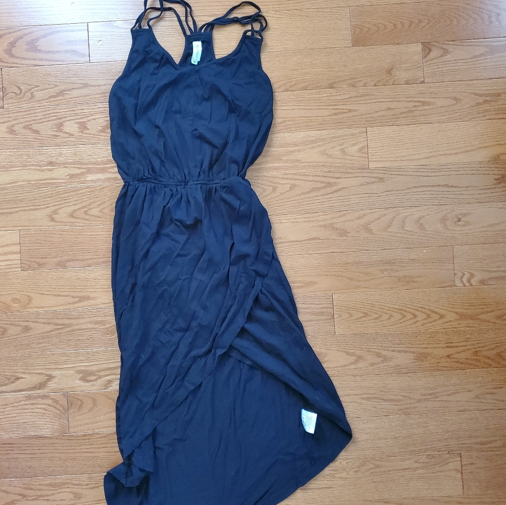 Threada 4 Thought strappy black dress